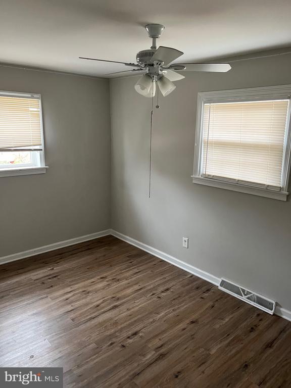 Photo - 110 E Colton Ln