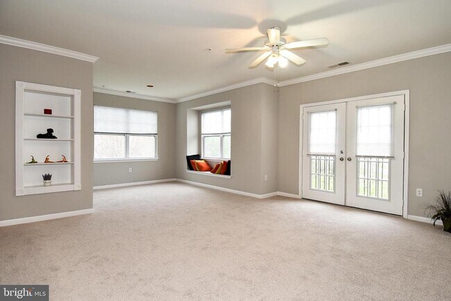 Building Photo - 13504 Derry Glen Ct Unit 302