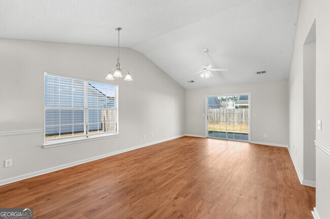 Photo - 7 Halyard Dr