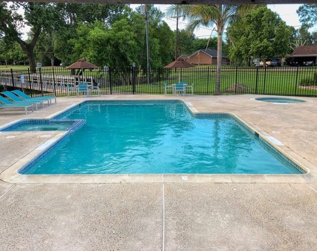 Photo - The Landing Apartments