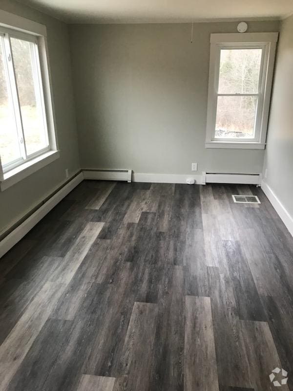 Building Photo - 181 Windsor Rd Rental