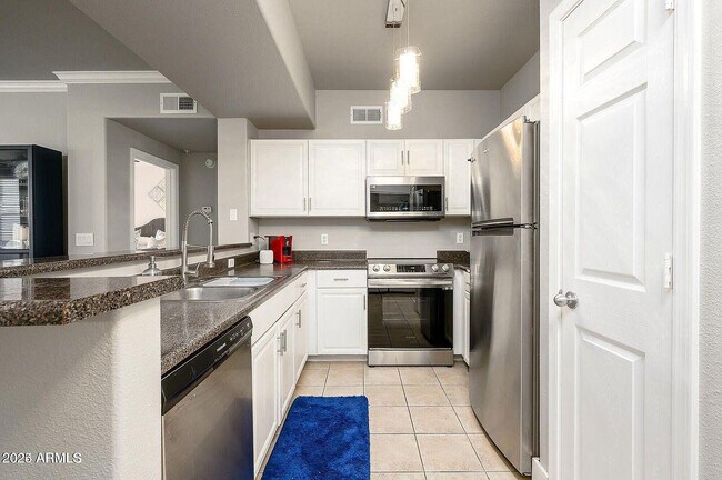 19777 N 76th St Unit 3229