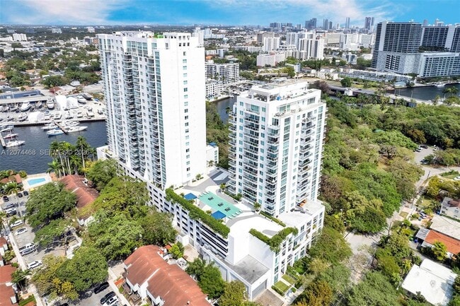 Photo - 1871 NW S River Dr Unidad 501