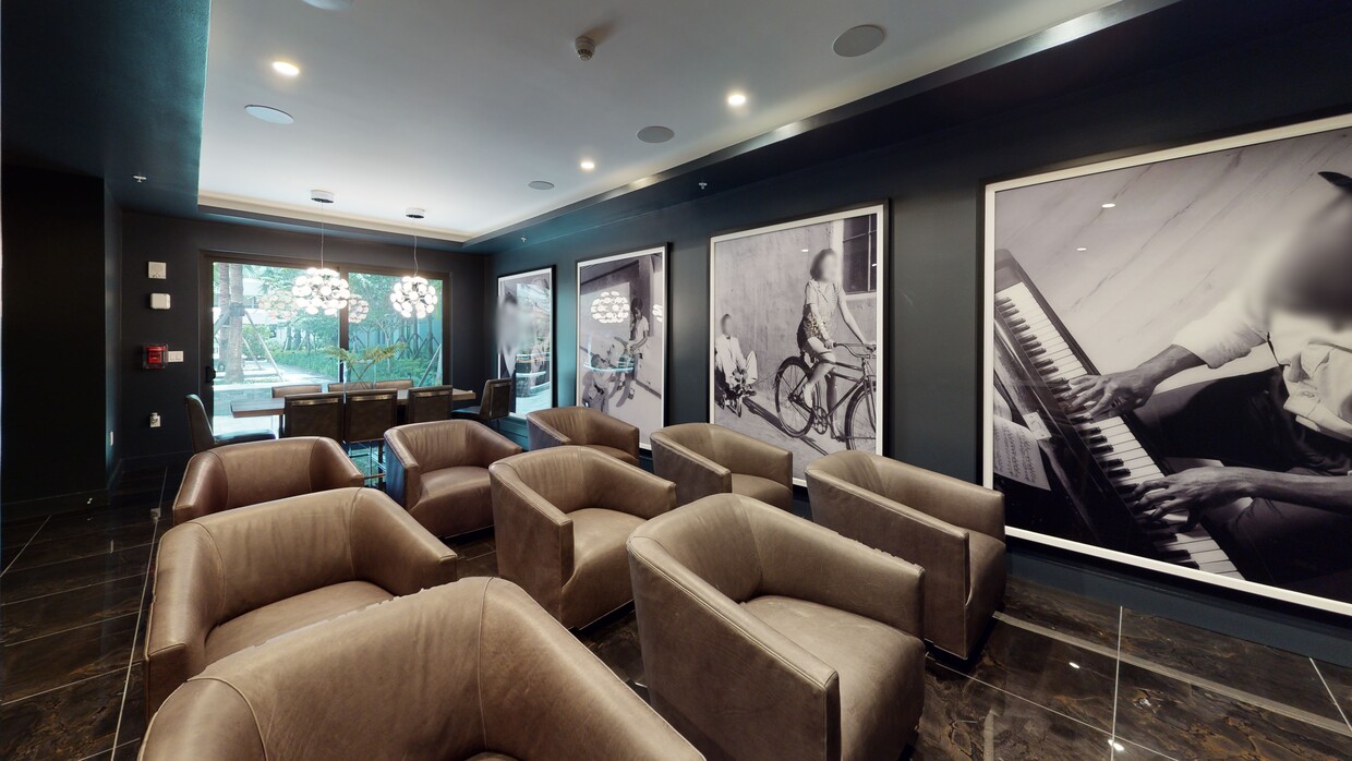 Photo - AMLI Park West Apartments