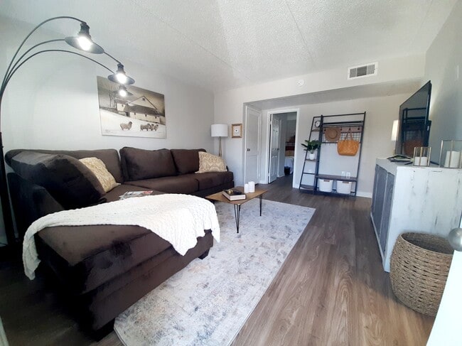 Sala de estar - The 902 Apts