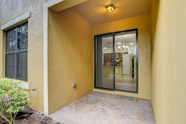 Photo - 10366 Wellington Parc Dr