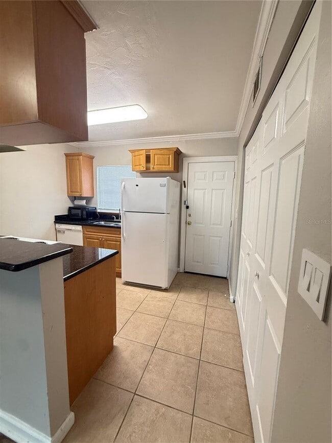 630 SW 10th Ln Unidad 2