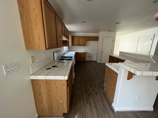 Photo - 328 Roadrunner Dr