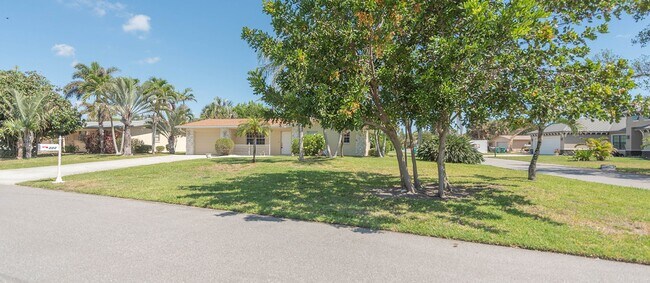 Photo - Indian Harbor Beach Stunner! Corner Lot Cl...