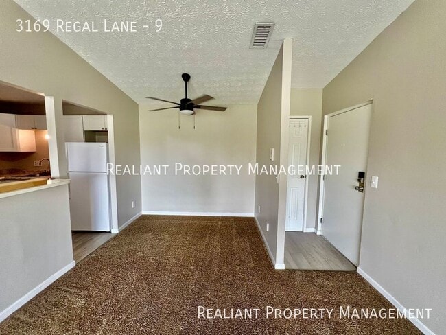 Photo - 3169 Regal Ln Unit 9