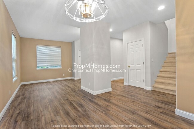 Photo - Spacious Five Bedroom Home in Progress Ridge!