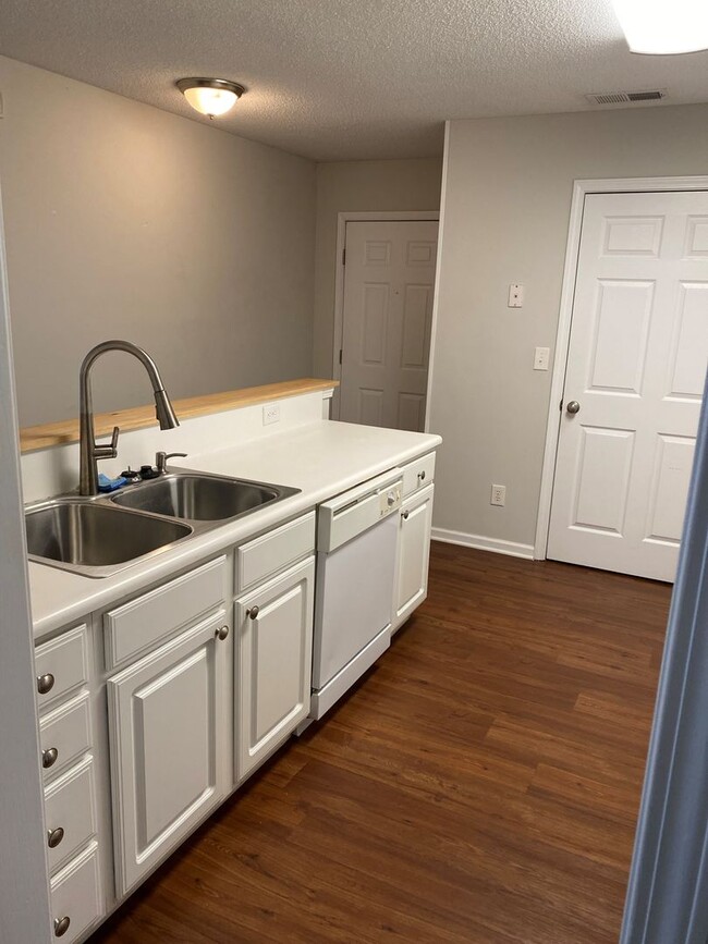 Photo - H5010-2 Unit H5010-2-Tenant Breaching Lease