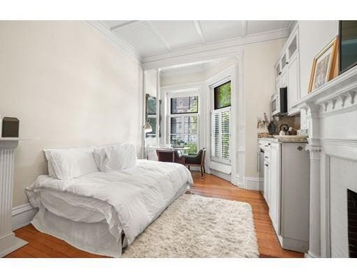 Photo - 188 Beacon St Unit 3
