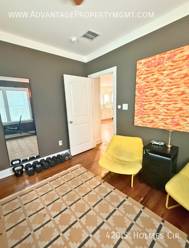 Photo - 420 S Holmes St