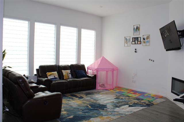 Photo - 3108 Armstrong Ave