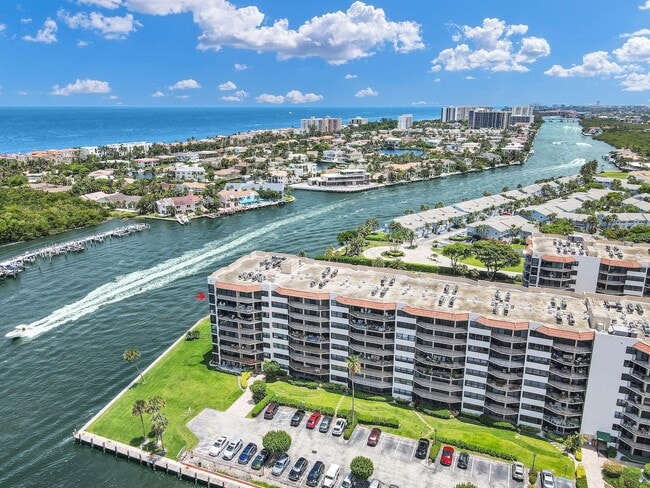 Photo - 859 Jeffery St Unit 5090