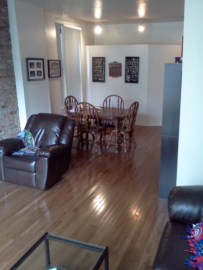 Photo - 2040 N Halsted St Apartments Unit 2
