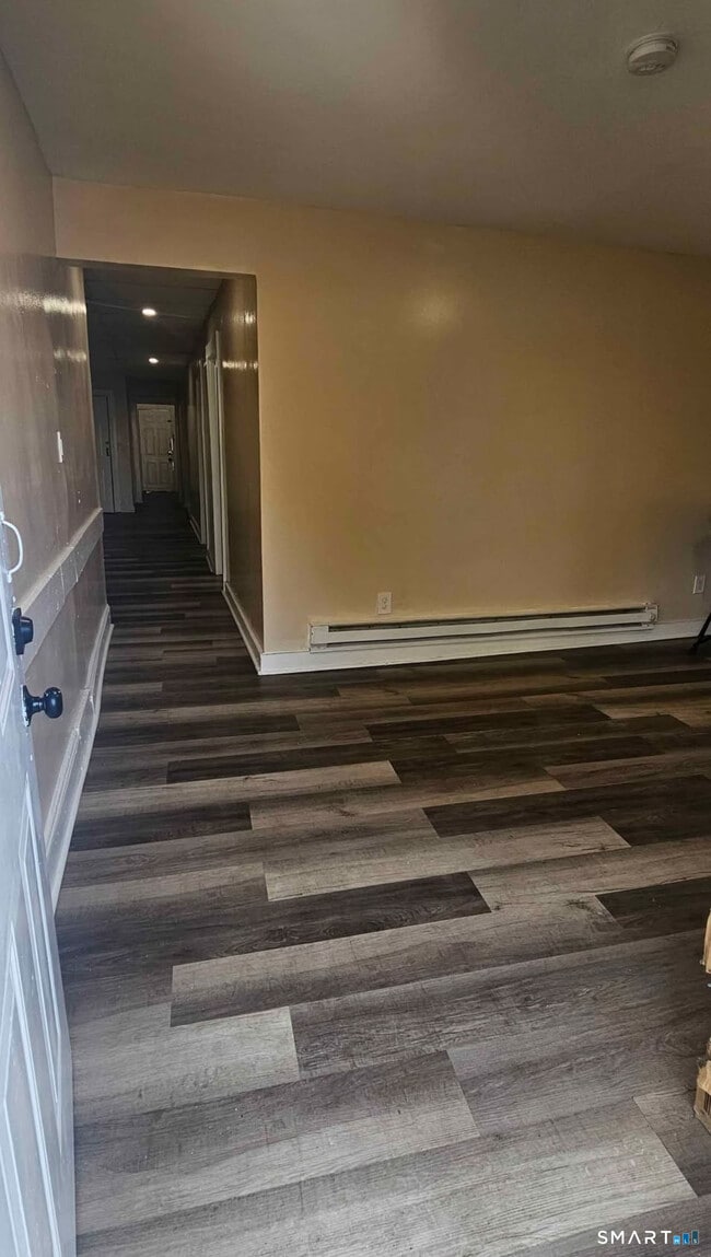 Photo - 1495 Pembroke St Unit 1R