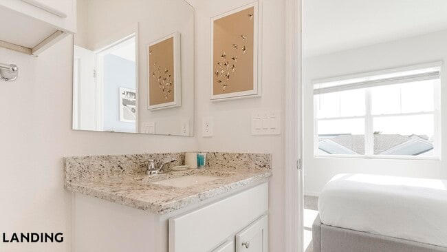 Photo - 8925 Livigno Wy Unidad 20-1006