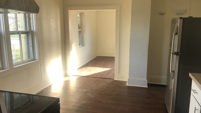 Photo - 711 Adler Rd Unit Lower