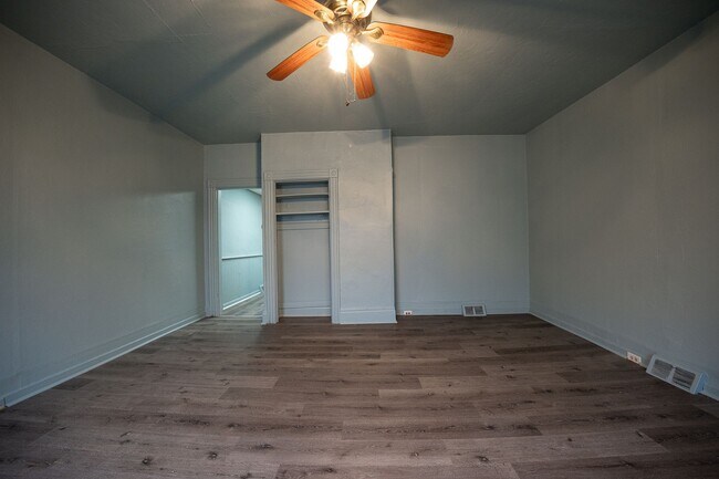 Photo - Available NOW! 1st Floor  2 Bed 1 Bath Apa... Unit Hatteras  1