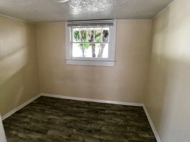 Photo - Cute 2/1 near downtown Kissimmee