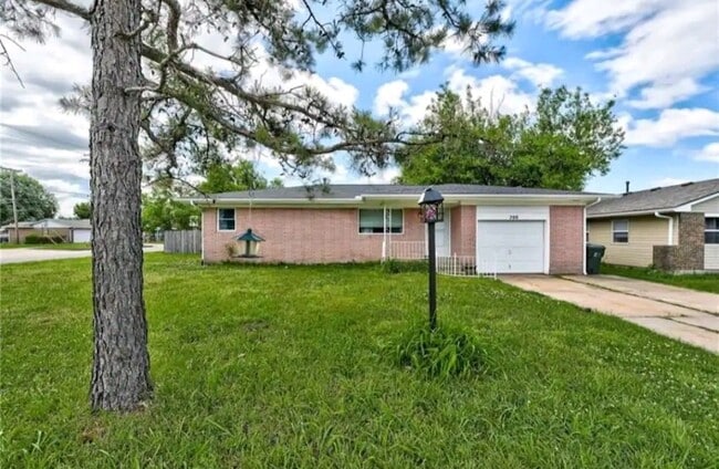 Photo - 700 Terry Dr Casa