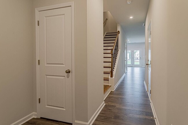 Photo - 231 Santorini Wy