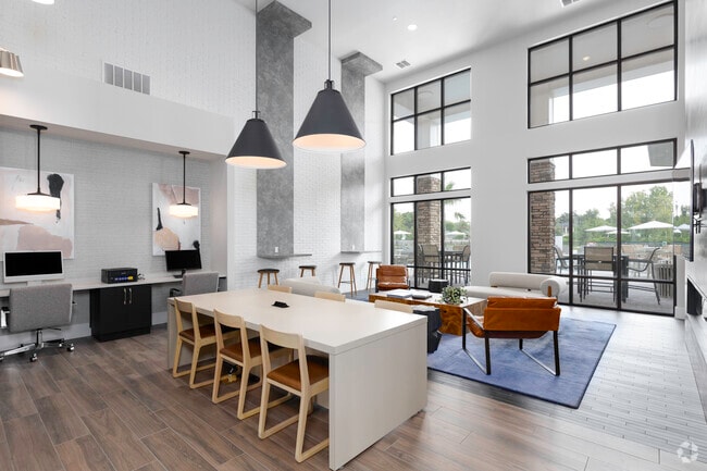 Clubhouse - Weston 4 Hundred