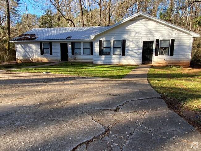 Building Photo - Two Bedroom Duplex Rental