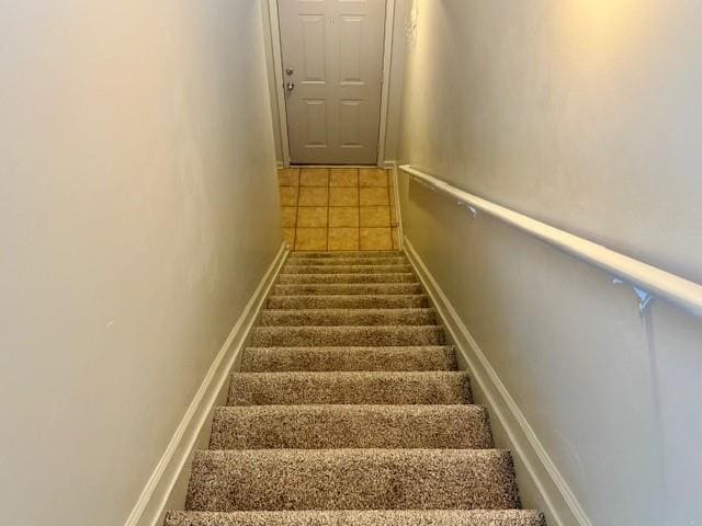 Photo - 1166 Village Ct SE