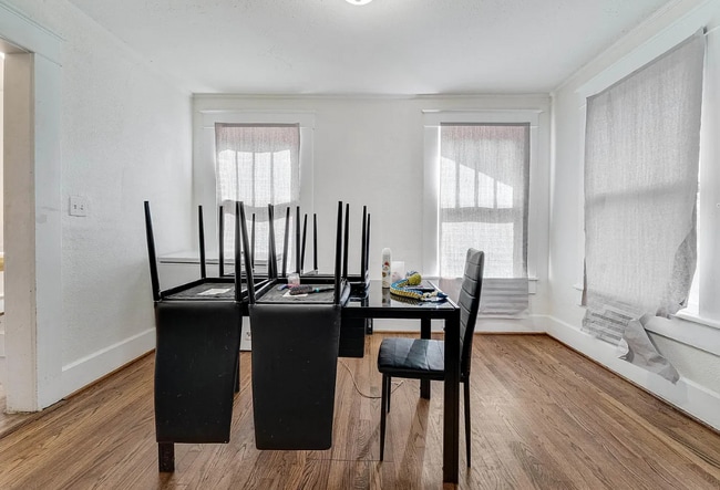 Photo - 7017 4th Ave S