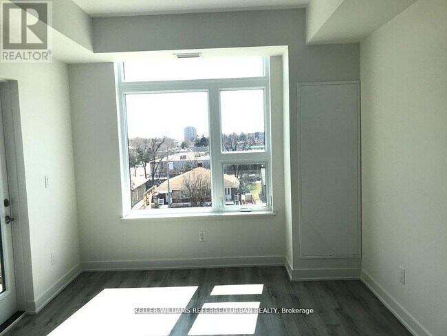 Photo - 110 Fergus Ave Unit 422