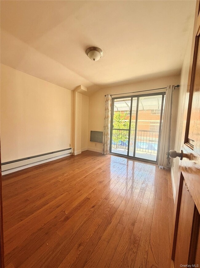 133-08 41st Rd Unit 3rd fl