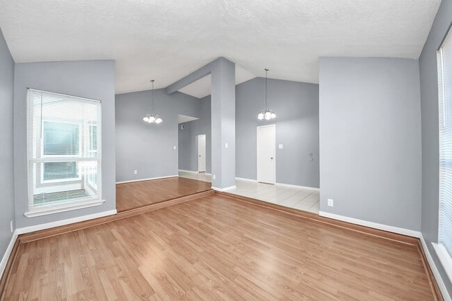 Photo - 10011 Berry Limb Dr