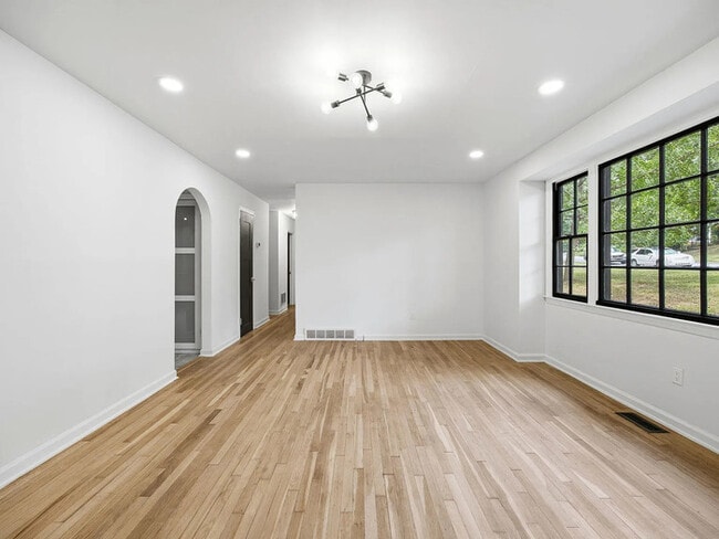 Photo - Earn Wealth While Leasing – Like a Homeowner – Lease to Own