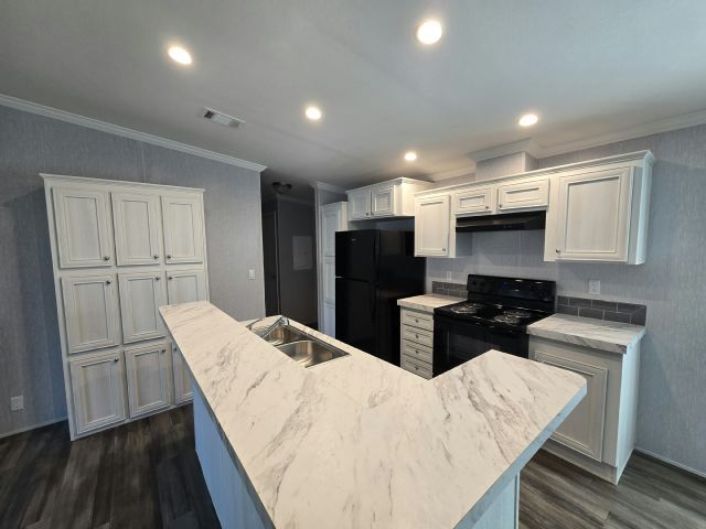 Photo - 634 Auxerre Cir