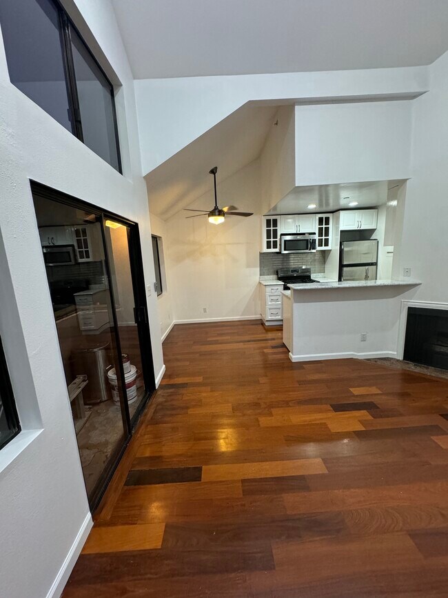 1118 E Palmer Ave Condo Unit 213 Condo for Rent in Glendale, CA