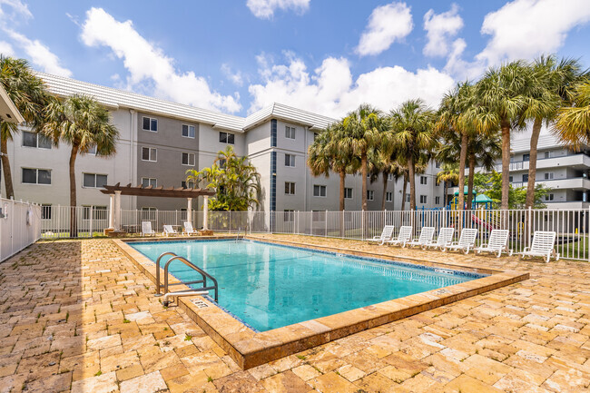 Building Photo - Cutler Gardens Apartments