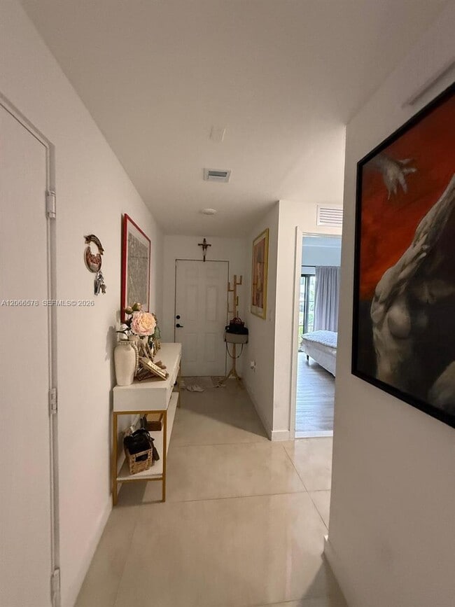 Photo - 1387 NW 2nd Ln