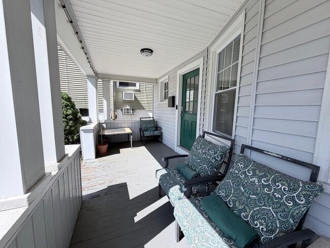 94 Rock Spring Rd Unit 1