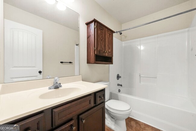 Photo - 882 Nestling Dr