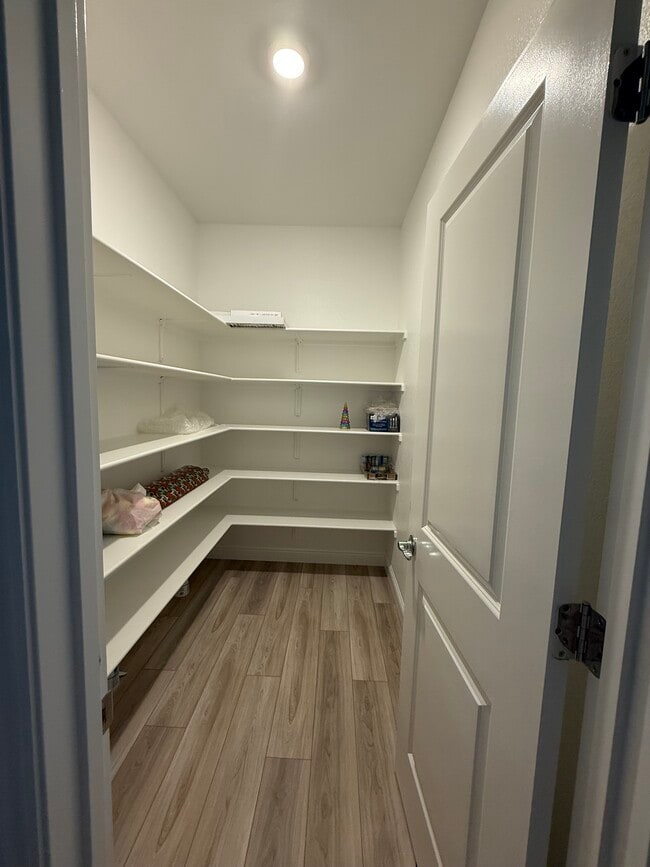 Photo - 3921 Mirecourt Cir