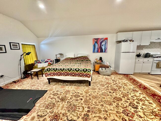 Photo - 2203 N Clybourn Ave Unit 2