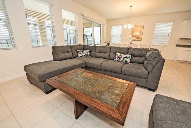 5277 Oakbourne Ave Unit SI ID1263237P