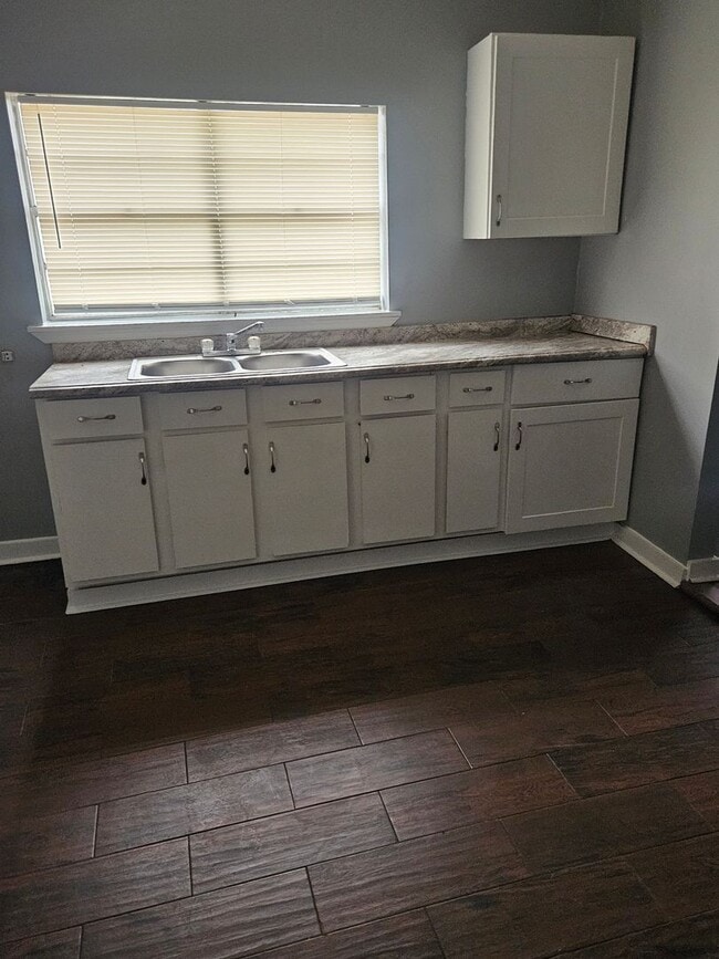 Photo - Available now! THIS PROPERTY IS SECTION 8 FRIENDLY!