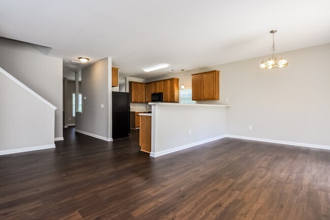 Photo - 801 Widewaters Parkway