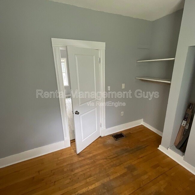 Photo - 2931 N Bryant Ave