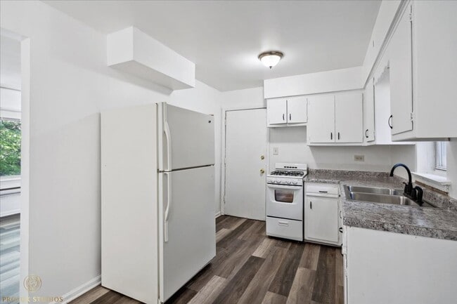 Photo - 1204 S 49th Ct Unit 5