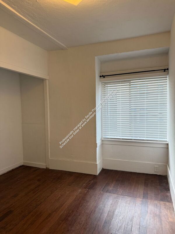 Photo - 1806 Filbert St